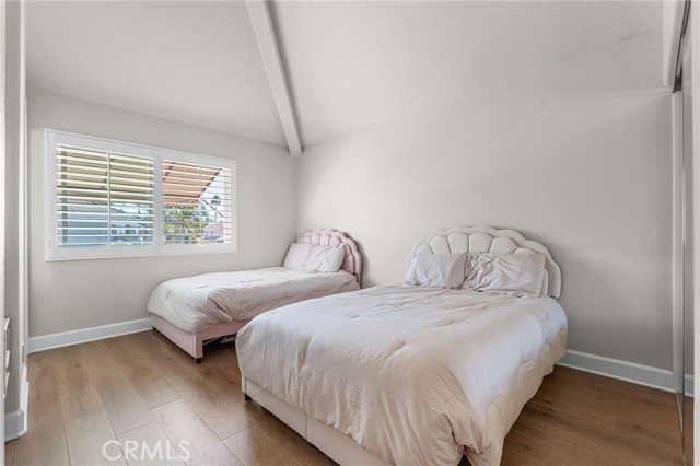 Image 33 of 58 For 25 Larkfield