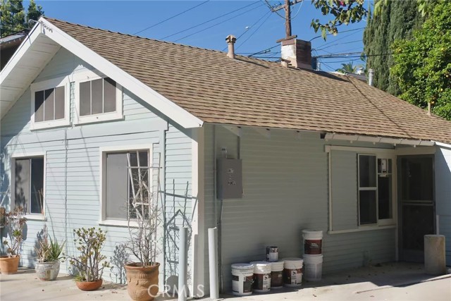 Detail Gallery Image 10 of 10 For 41 S Berkeley Ave #1/2,  Pasadena,  CA 91107 - 2 Beds | 1 Baths