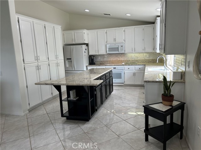 30101 Chateau Cuvaison, Murrieta CA: https://media.crmls.org/medias/6b30a022-6c43-4746-869b-f56bfabeca09.jpg