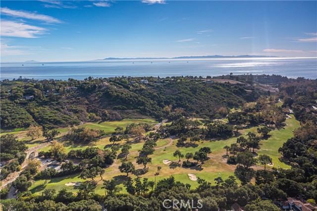 2347 E Valley Road, Montecito CA: https://media.crmls.org/medias/6b31615e-7094-4c6a-9b20-5af4ba38e1c2.jpg