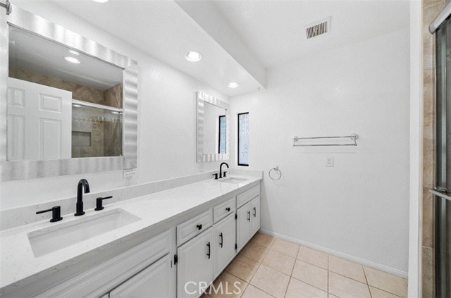 Detail Gallery Image 17 of 35 For 22860 Mariner Drive, Canyon Lake,  CA 92587 - 3 Beds | 2 Baths