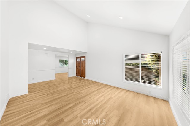 1643 Bronze Knoll Road, Diamond Bar CA: https://media.crmls.org/medias/6b320388-92b7-42e0-9fa7-6c9ad3d7e9a6.jpg