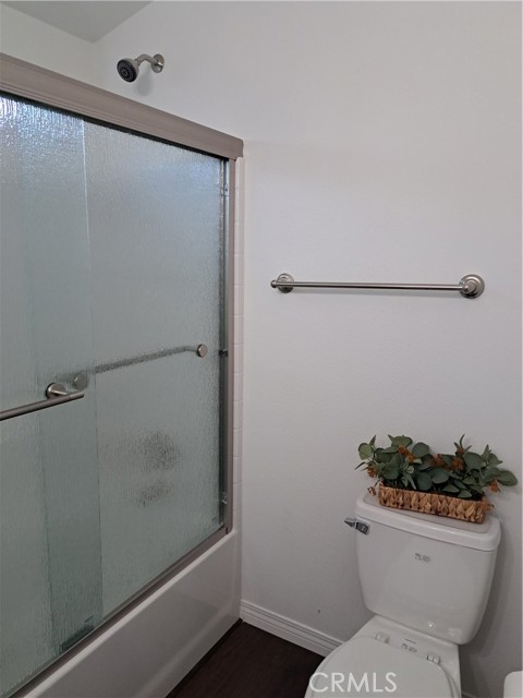 Detail Gallery Image 15 of 24 For 400 E. Arbor St. #1,  Long Beach,  CA 90805 - 3 Beds | 2 Baths