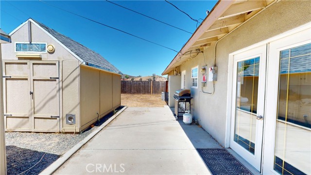18271 Treleven Avenue, Lake Elsinore CA: https://media.crmls.org/medias/6b32a850-b8ed-458f-815a-e2f66e35887f.jpg