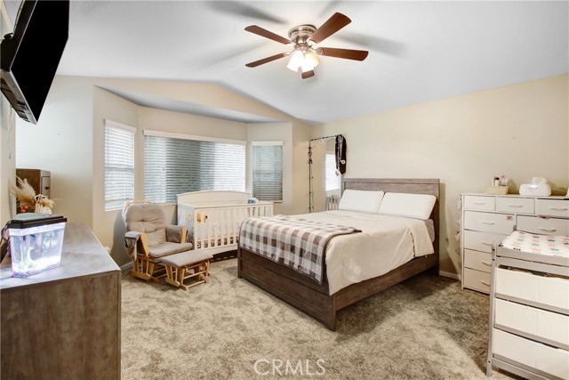3728 Via Tortola, Riverside CA: https://media.crmls.org/medias/6b32d423-a334-41f7-889f-ac1d892fb444.jpg