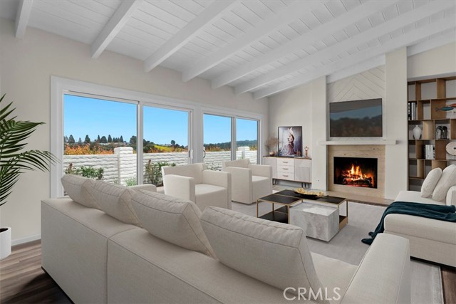 31 Oaktree Lane, Rolling Hills Estates CA: https://media.crmls.org/medias/6b333444-0de2-42cc-98c3-88b9cc351a3e.jpg