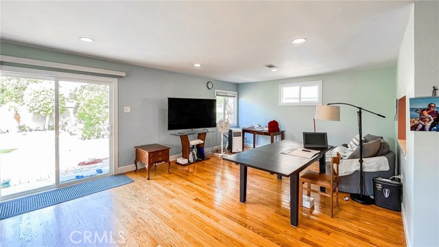 Image 6 of 19 For 17211 Faysmith Avenue