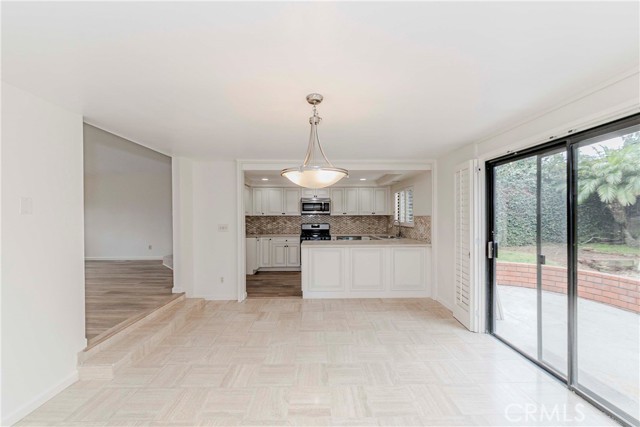 Detail Gallery Image 15 of 58 For 1113 Steinhart Ave, Redondo Beach,  CA 90278 - 3 Beds | 3 Baths