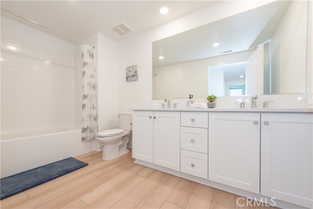 1851 S Union St, Anaheim CA: https://media.crmls.org/medias/6b34dcb6-5c3a-4d3c-811a-9c1814e6273e.jpg