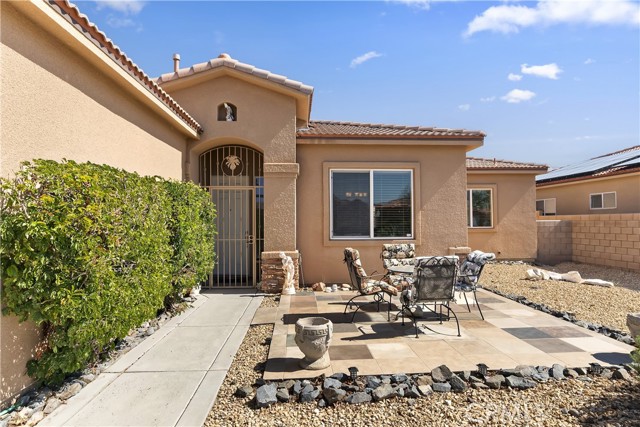 Detail Gallery Image 2 of 23 For 65028 Rolling Hills Dr, Desert Hot Springs,  CA 92240 - 3 Beds | 2 Baths