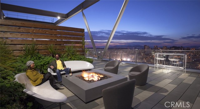 Detail Gallery Image 14 of 75 For 100 Van Ness Ave #1403,  San Francisco,  CA 94102 - 2 Beds | 2 Baths