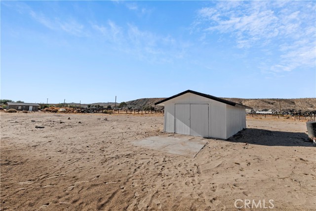 Detail Gallery Image 26 of 35 For 28062 Waterman Rd, Barstow,  CA 92311 - 1 Beds | 1 Baths