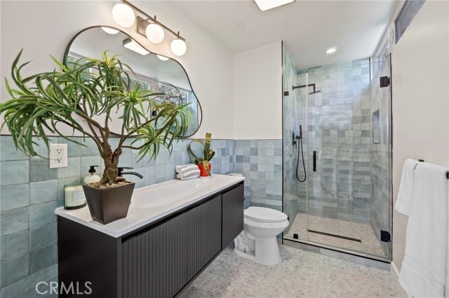 Detail Gallery Image 11 of 36 For 7010 Loyal Trl, Los Angeles,  CA 90068 - 2 Beds | 3 Baths
