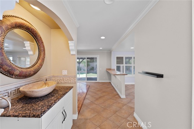 Detail Gallery Image 13 of 46 For 1791 Greenview, Corona,  CA 92878 - 4 Beds | 3 Baths