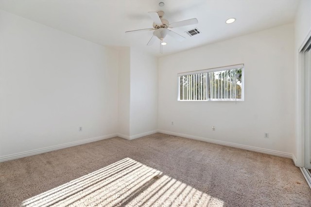 Detail Gallery Image 12 of 19 For 637 N. Fairview St #102,  Burbank,  CA 91505 - 3 Beds | 2/1 Baths