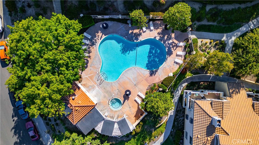 https://media.crmls.org/medias/6b380439-f572-45be-9415-2212616c41e5.jpg?preset=X-Large