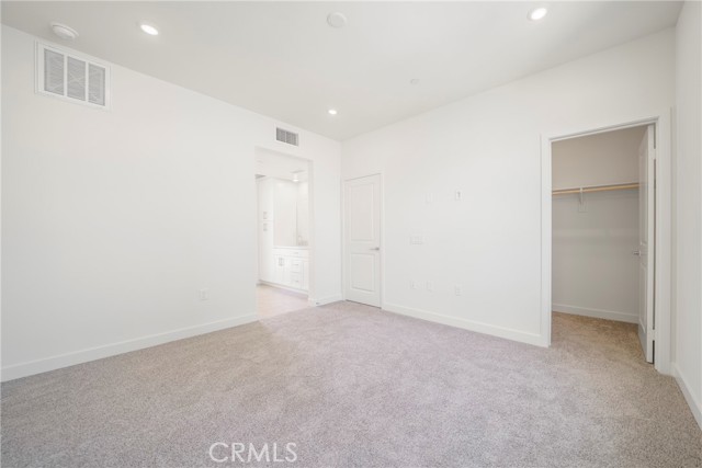 Detail Gallery Image 21 of 48 For 1816 E 1st St, Santa Ana,  CA 92705 - 3 Beds | 2/1 Baths