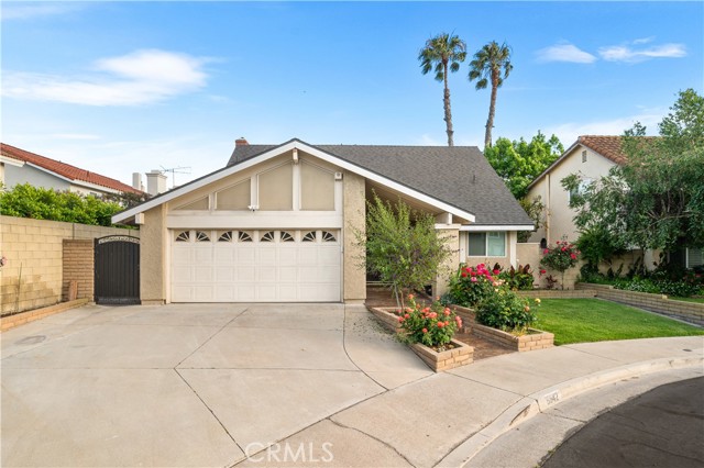 Detail Gallery Image 1 of 35 For 5842 Shasta Cir, La Palma,  CA 90623 - 5 Beds | 3/1 Baths