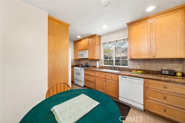 7946 Hershey Street, Rosemead CA: https://media.crmls.org/medias/6b3a6deb-7fcd-46bb-b06d-85a642c2008b.jpg
