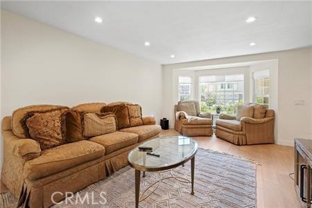 Detail Gallery Image 4 of 29 For 19849 Crystal Ridge Ln, Porter Ranch,  CA 91326 - 3 Beds | 2 Baths