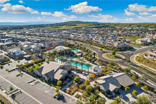 Detail Gallery Image 32 of 38 For 32691 Brunello Way, Temecula,  CA 92591 - 4 Beds | 3 Baths
