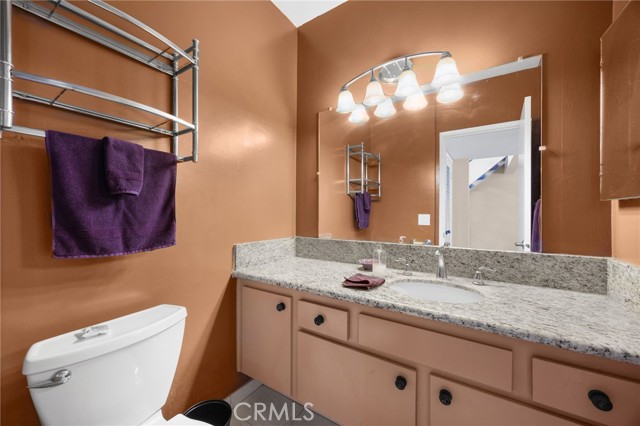 Detail Gallery Image 26 of 36 For 9906 Cedar Ct, Cypress,  CA 90630 - 3 Beds | 2/1 Baths