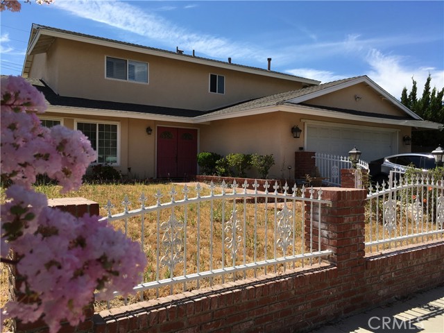 Detail Gallery Image 1 of 1 For 2219 Jonesboro Ave, Simi Valley,  CA 93063 - 5 Beds | 2/1 Baths