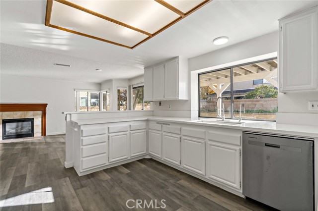 Detail Gallery Image 13 of 43 For 3212 W Avenue K4, Lancaster,  CA 93536 - 4 Beds | 3 Baths