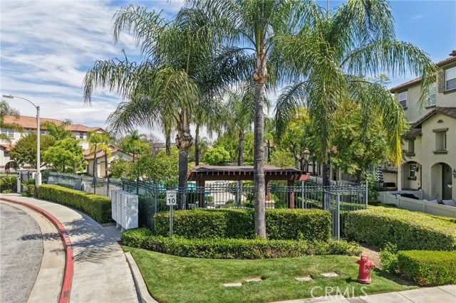 Detail Gallery Image 31 of 35 For 33560 Willow Haven Ln #105,  Murrieta,  CA 92563 - 3 Beds | 3/1 Baths