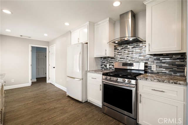 112 E Tehama Street, Orland CA: https://media.crmls.org/medias/6b3f18ba-e632-481a-8155-45bca6f07026.jpg