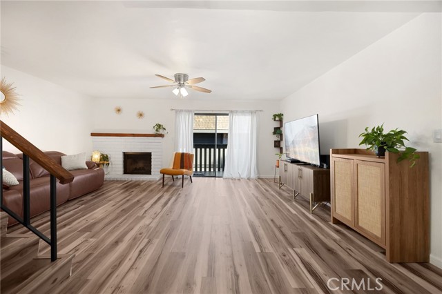 Detail Gallery Image 5 of 31 For 1801 263rd #110,  Lomita,  CA 90717 - 3 Beds | 2/1 Baths