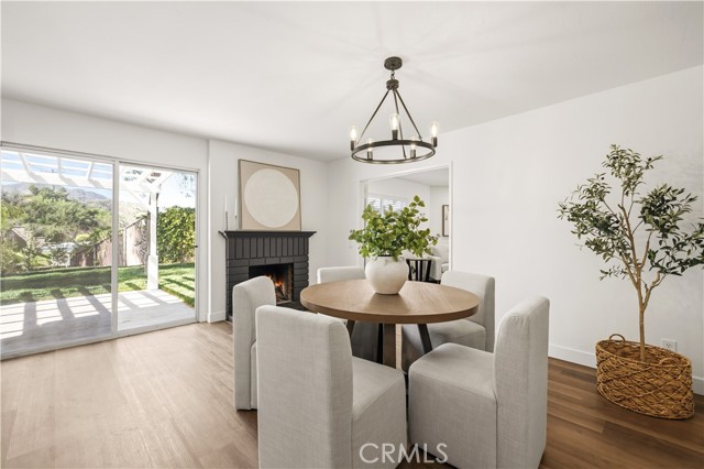 Detail Gallery Image 6 of 32 For 24603 Little Oak, Newhall,  CA 91321 - 5 Beds | 4 Baths