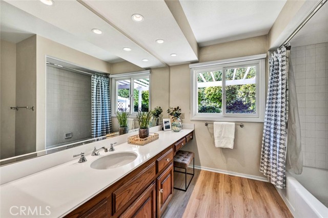 Detail Gallery Image 16 of 33 For 6823 E La Cumbre Dr, Orange,  CA 92869 - 3 Beds | 2 Baths