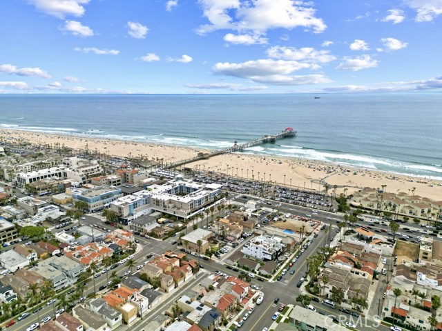 Detail Gallery Image 46 of 46 For 513 Pecan Ave, Huntington Beach,  CA 92648 - 3 Beds | 3/1 Baths