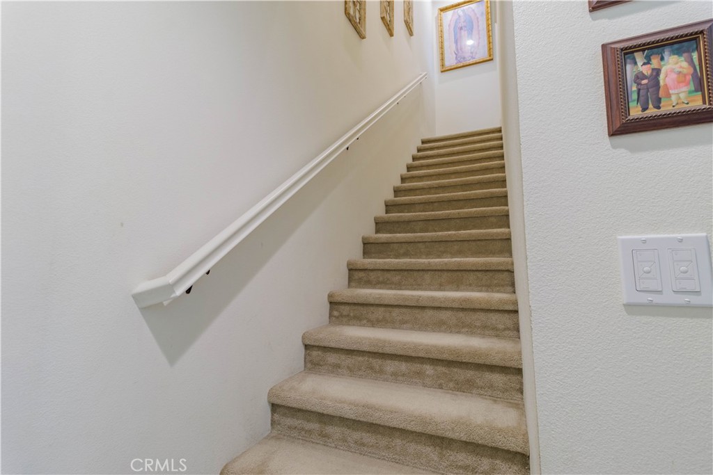 https://media.crmls.org/medias/6b40b768-649e-4db4-8b20-478df821f9ed.jpg?preset=X-Large