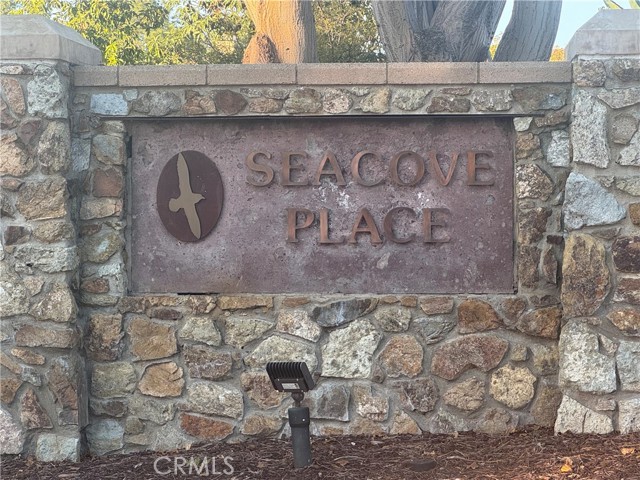 Detail Gallery Image 18 of 19 For 31 Waxwing Ln, Aliso Viejo,  CA 92656 - 2 Beds | 2/1 Baths