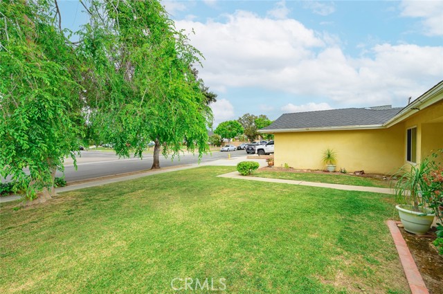 Detail Gallery Image 5 of 44 For 572 E Ghent St, San Dimas,  CA 91773 - 3 Beds | 2 Baths