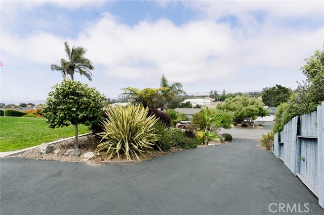 Detail Gallery Image 11 of 30 For 2535 Appaloosa Way, Arroyo Grande,  CA 93420 - 3 Beds | 2 Baths