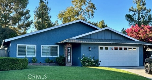 25077 Green Mill Avenue, Newhall, CA 91321