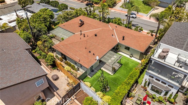 Detail Gallery Image 5 of 46 For 229 W Avenida Cordoba, San Clemente,  CA 92672 - 4 Beds | 2 Baths