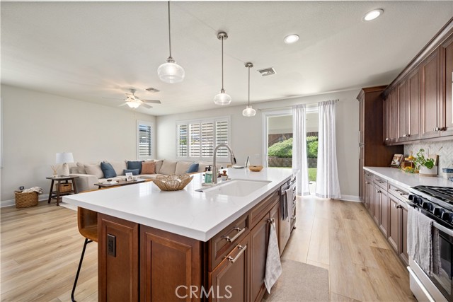 26811 Country View Court, Menifee CA: https://media.crmls.org/medias/6b439e45-75b2-4ca1-a0b7-9a8351377336.jpg