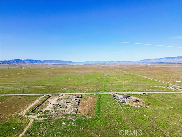 Image 13 of 39 For 49858 110th Street