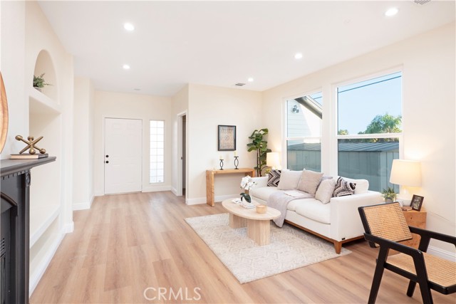 Detail Gallery Image 12 of 45 For 19241 Envoy Ave, Corona,  CA 92881 - 3 Beds | 2 Baths