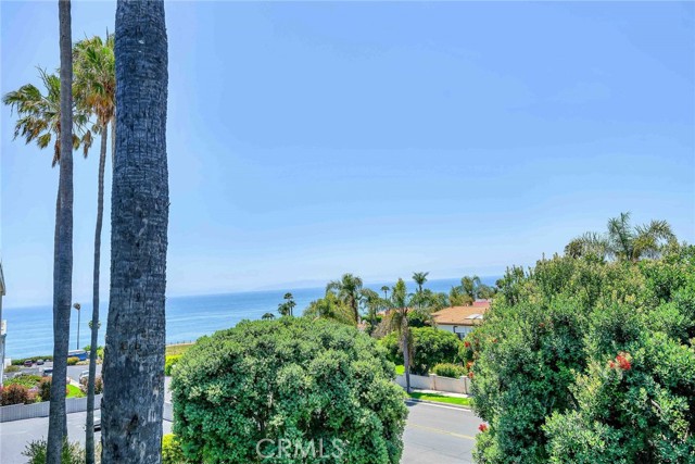 32724 Coastsite Dr, Rancho Palos Verdes, California 90275, 2 Bedrooms Bedrooms, ,1 BathroomBathrooms,Residential,Sold,Coastsite Dr,SB23117514