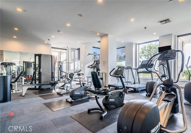 Detail Gallery Image 50 of 57 For 525 E Seaside Way #305,  Long Beach,  CA 90802 - 2 Beds | 1/1 Baths