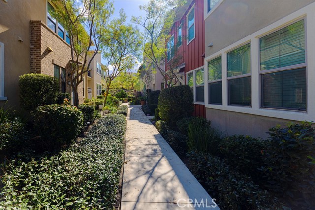 Detail Gallery Image 4 of 45 For 166 Natal, Rancho Mission Viejo,  CA 92694 - 3 Beds | 2/1 Baths