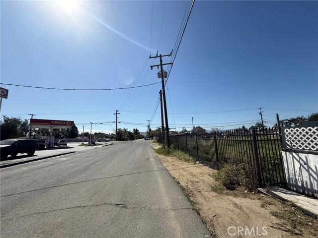 Detail Gallery Image 7 of 15 For 10621 Jurupa Rd, Jurupa Valley,  CA 91752 - – Beds | – Baths