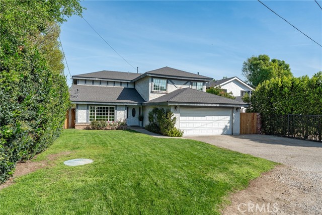 Detail Gallery Image 5 of 42 For 22963 Collins St, Woodland Hills,  CA 91367 - 5 Beds | 3 Baths