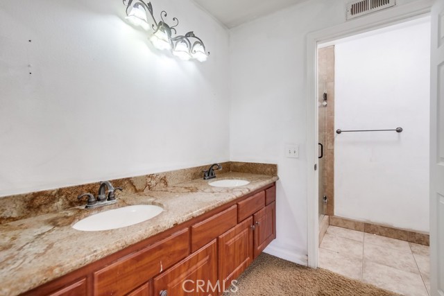 2180 Hamden Drive, Chula Vista CA: https://media.crmls.org/medias/6b482289-43e3-48f7-89db-f9613a4b395c.jpg