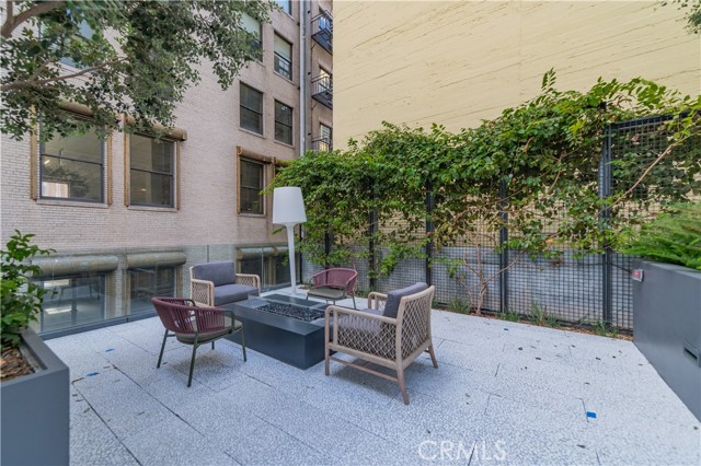 Detail Gallery Image 11 of 68 For 400 S Broadway #3106,  Los Angeles,  CA 90013 - 1 Beds | 1 Baths